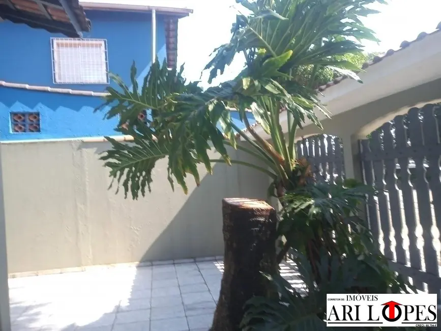 Foto 4 de Casa com 3 quartos à venda, 257m2 em Mongagua - SP