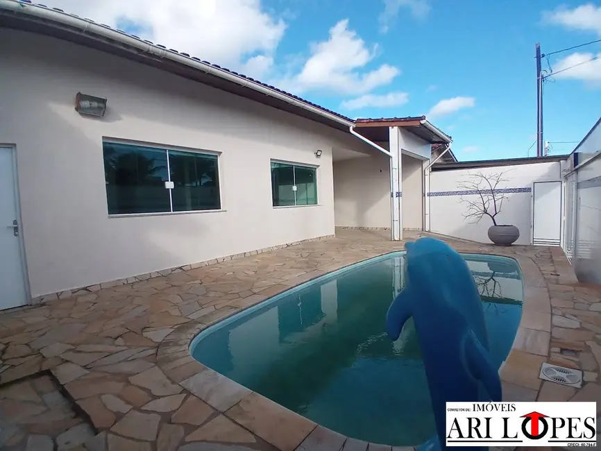 Foto 5 de Casa com 4 quartos à venda, 370m2 em Mongagua - SP