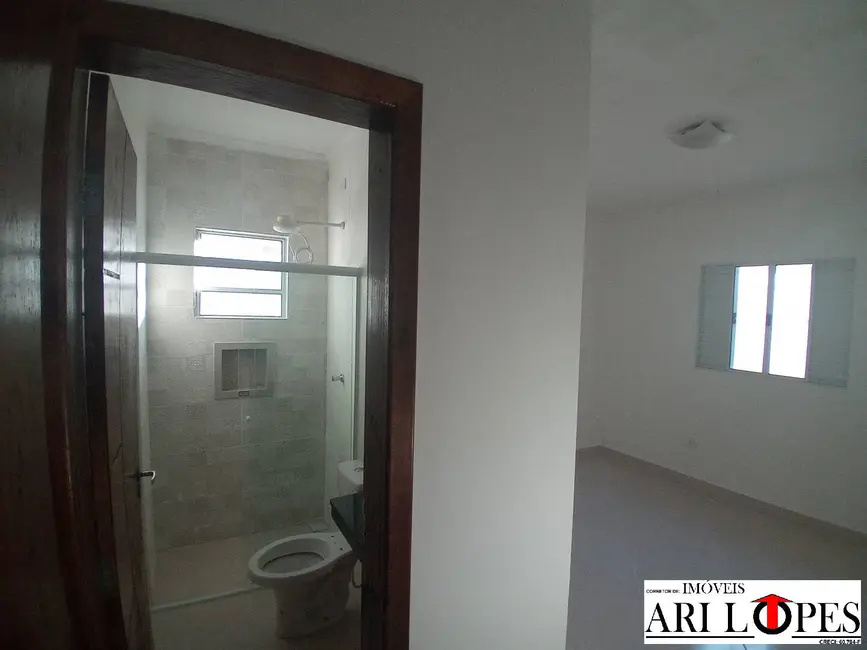 Foto 8 de Casa com 2 quartos à venda, 140m2 em Mongagua - SP