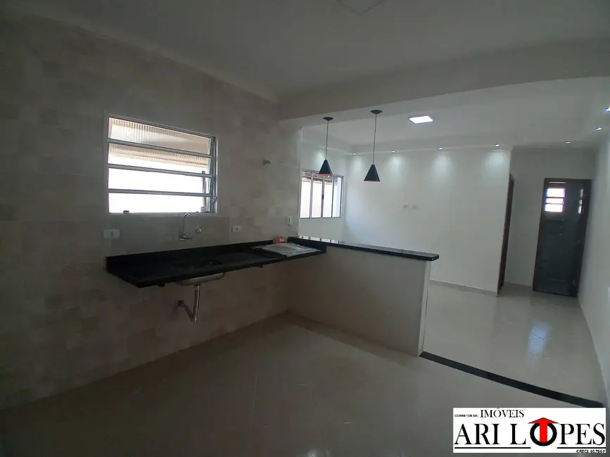 Foto 7 de Casa com 2 quartos à venda, 140m2 em Mongagua - SP