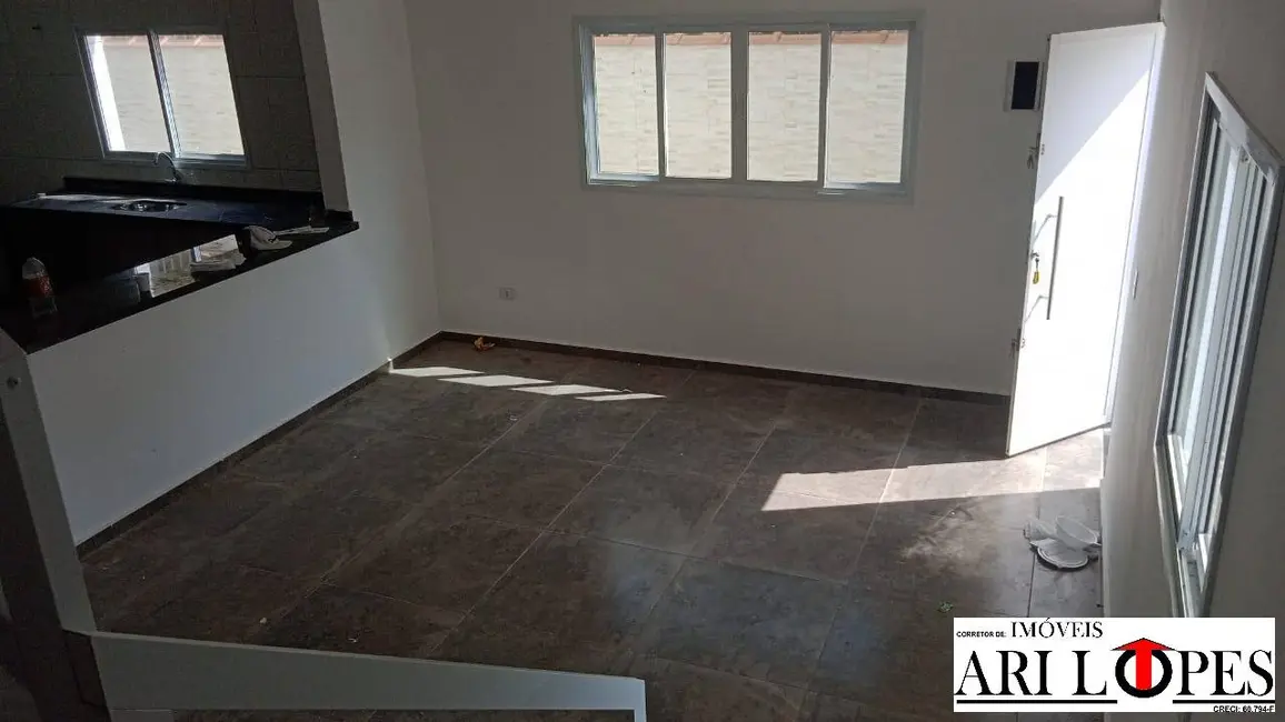 Foto 5 de Casa com 3 quartos à venda, 140m2 em Solemar, Praia Grande - SP