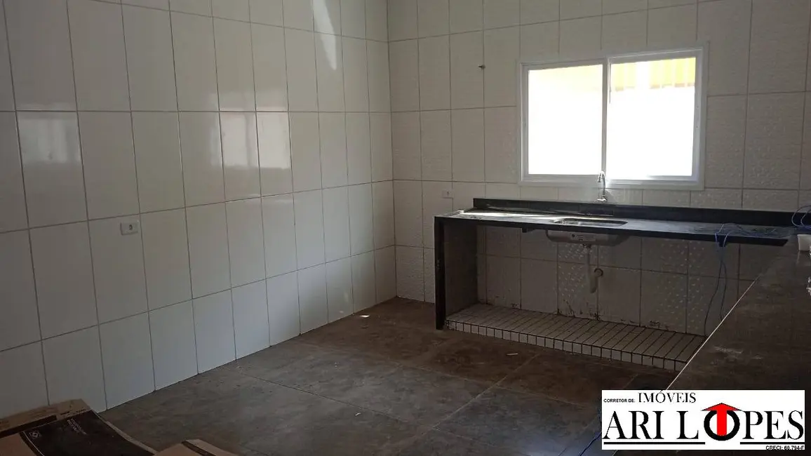 Foto 9 de Casa com 3 quartos à venda, 140m2 em Solemar, Praia Grande - SP