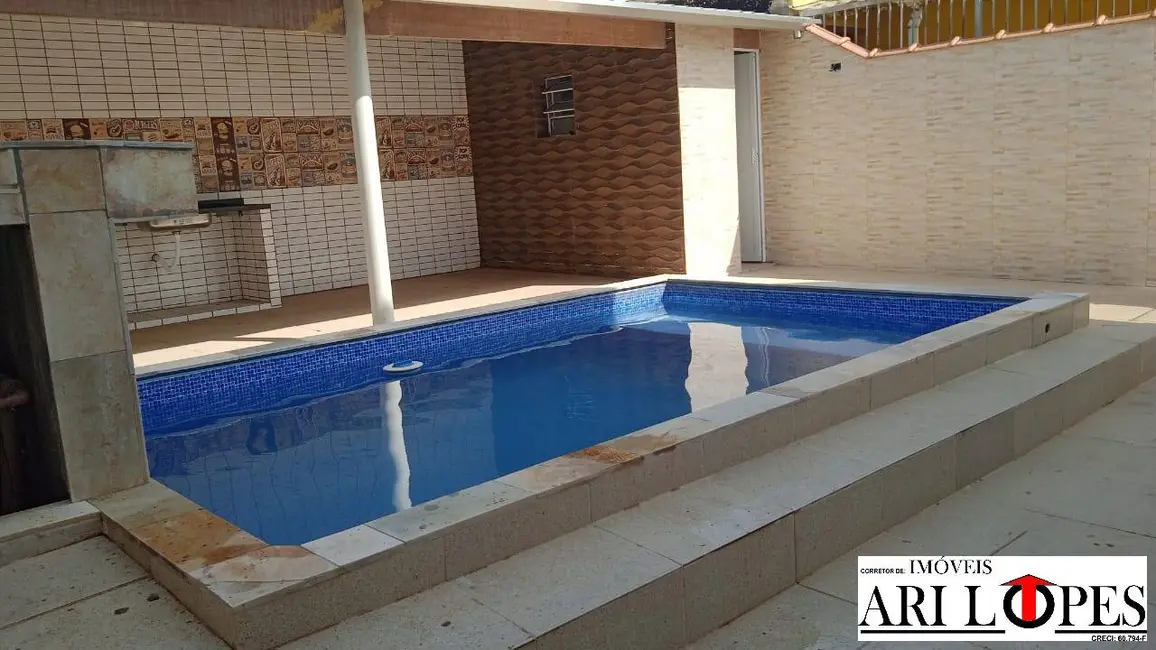 Foto 2 de Casa com 3 quartos à venda, 140m2 em Solemar, Praia Grande - SP