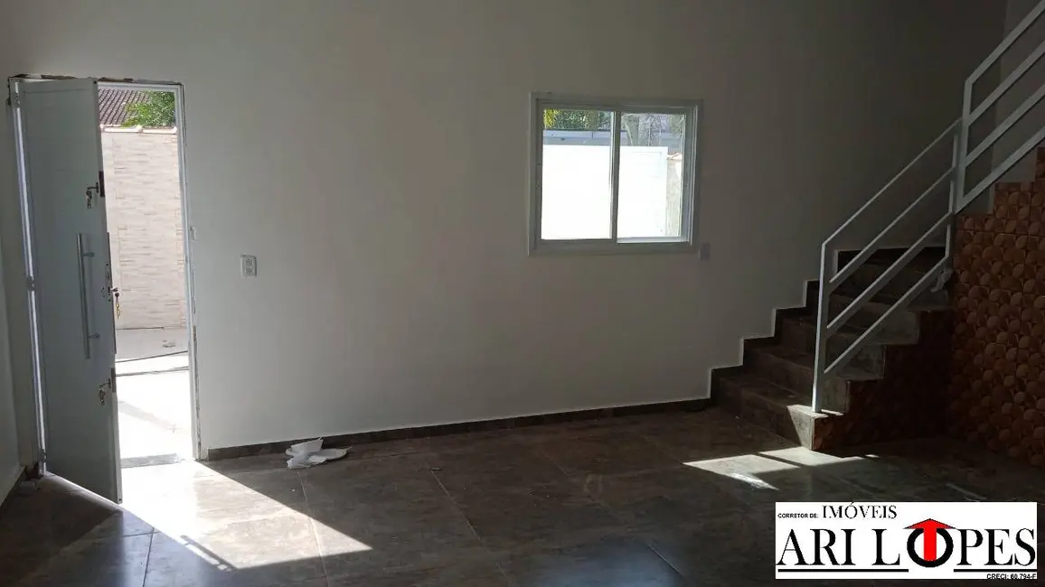 Foto 8 de Casa com 3 quartos à venda, 140m2 em Solemar, Praia Grande - SP