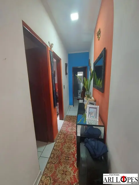 Foto 8 de Casa com 2 quartos à venda, 125m2 em Mongagua - SP