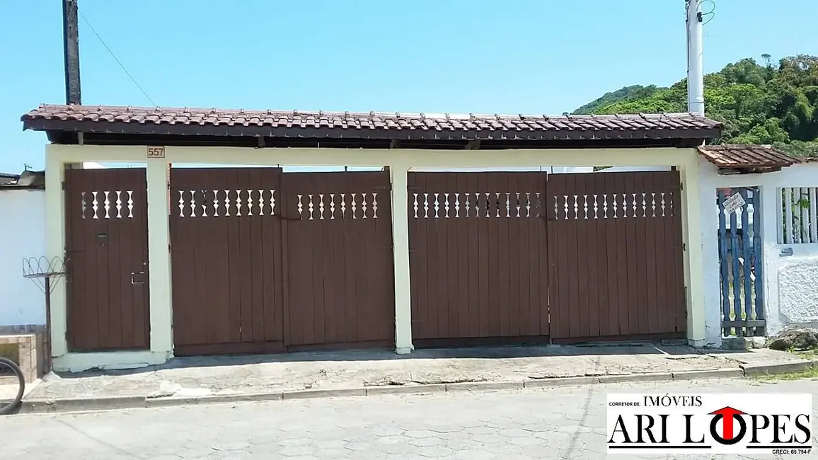 Foto 1 de Casa com 3 quartos à venda, 281m2 em Mongagua - SP