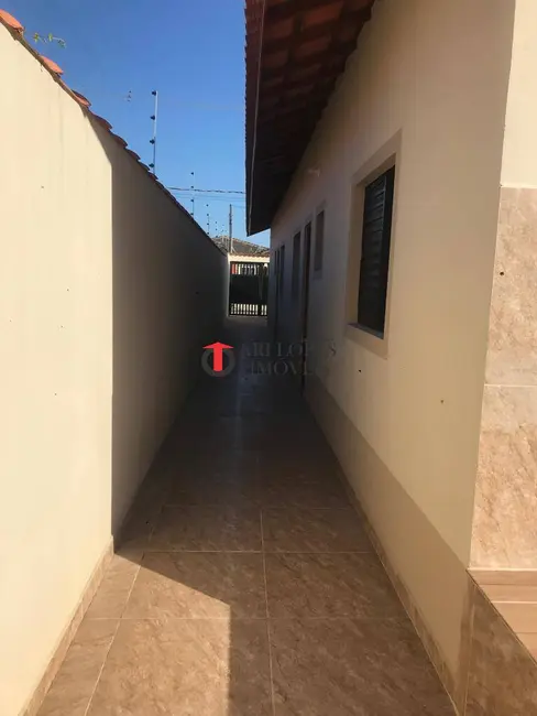 Foto 9 de Casa com 3 quartos à venda, 218m2 em Mongagua - SP