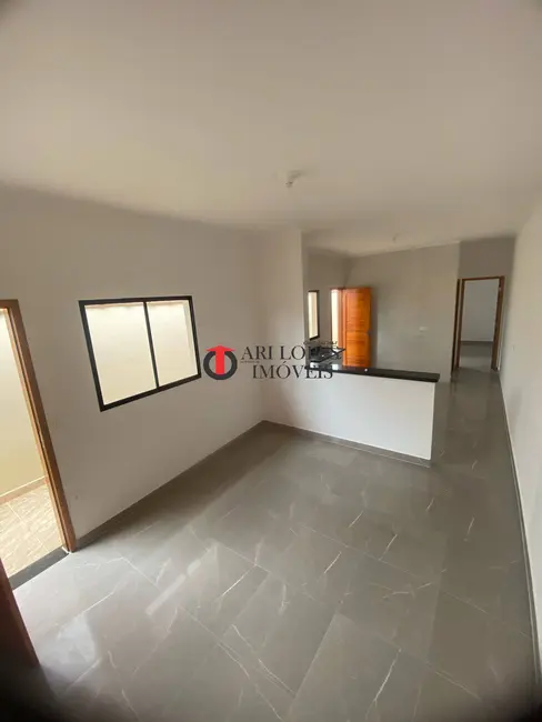 Foto 3 de Casa com 3 quartos à venda, 218m2 em Mongagua - SP