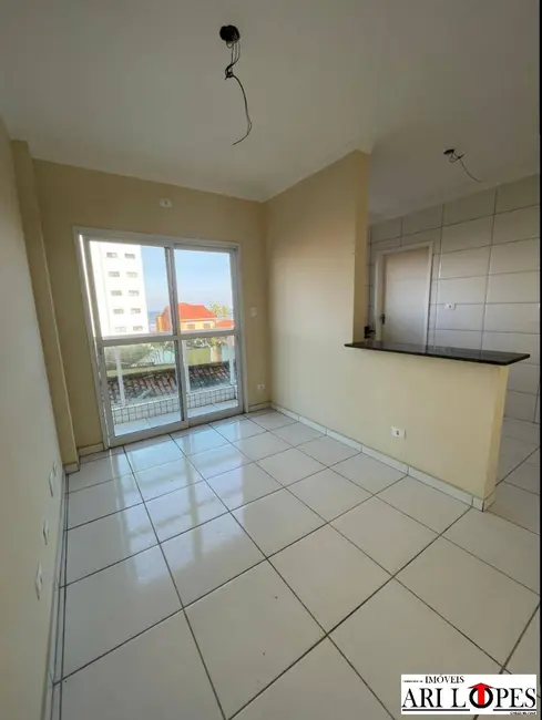 Foto 4 de Apartamento com 2 quartos à venda, 61m2 em Mongagua - SP