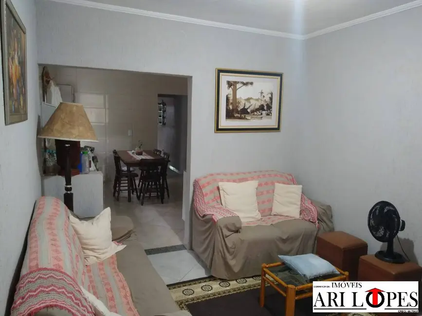 Foto 8 de Sobrado com 3 quartos à venda, 125m2 em Mongagua - SP