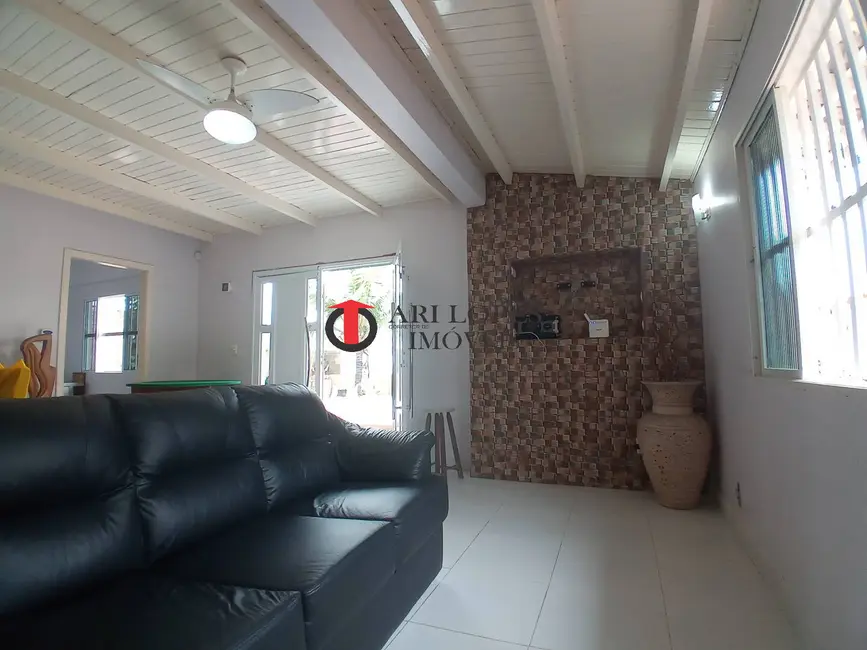 Foto 6 de Casa com 4 quartos à venda, 405m2 em Mongagua - SP