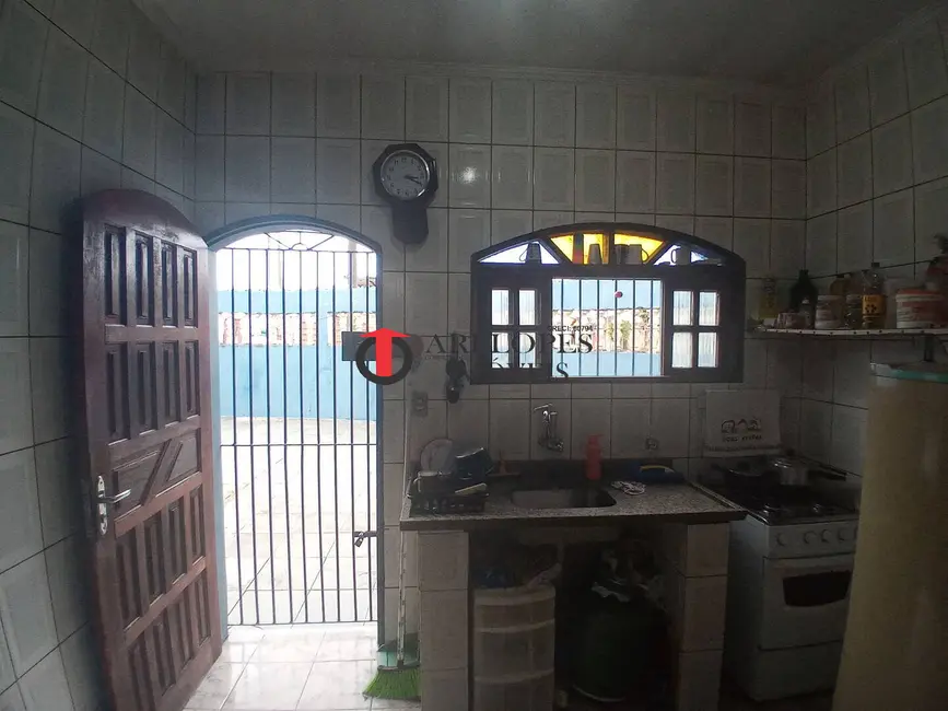 Foto 7 de Casa com 2 quartos à venda, 187m2 em Mongagua - SP