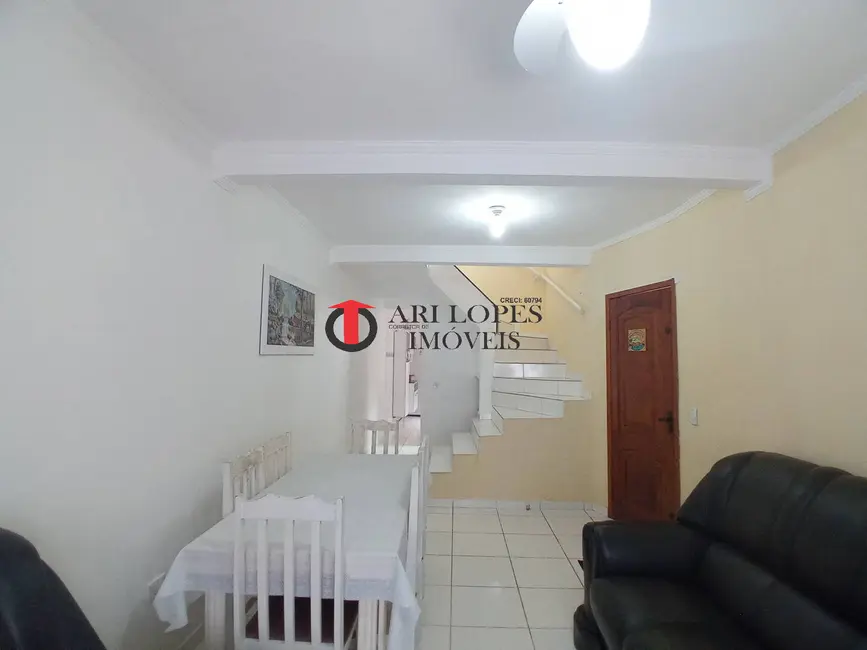 Foto 5 de Sobrado com 3 quartos à venda, 125m2 em Mongagua - SP