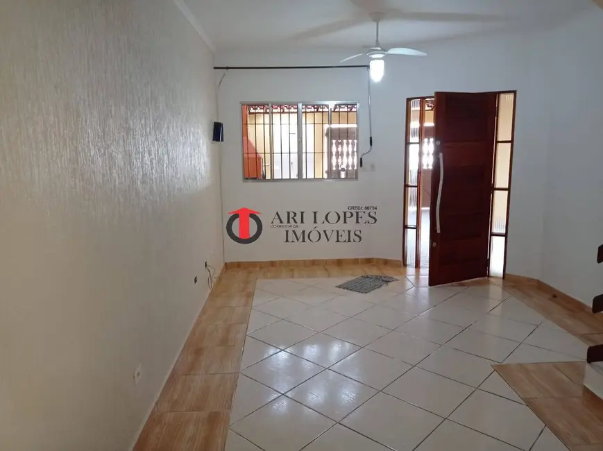 Foto 5 de Sobrado com 3 quartos à venda, 125m2 em Mongagua - SP