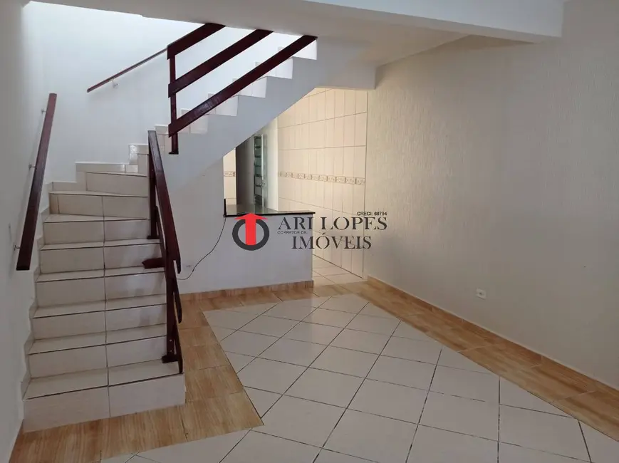 Foto 3 de Sobrado com 3 quartos à venda, 125m2 em Mongagua - SP