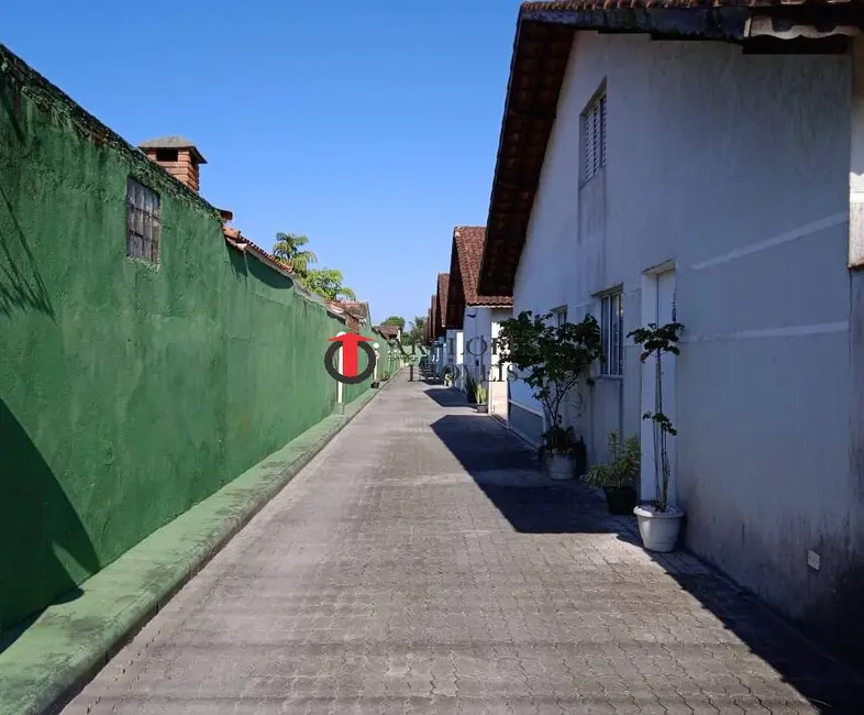 Foto 2 de Casa com 3 quartos à venda em Mongagua - SP