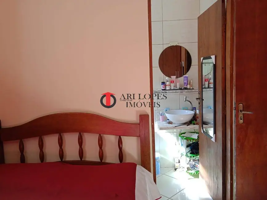 Foto 8 de Casa com 3 quartos à venda em Mongagua - SP