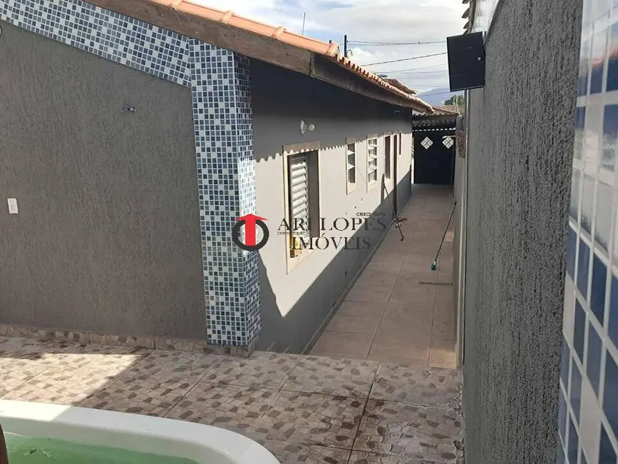 Foto 9 de Casa com 2 quartos à venda, 125m2 em Mongagua - SP