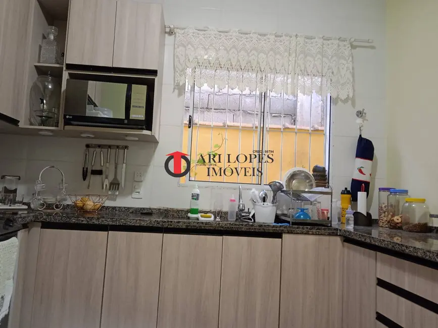 Foto 6 de Casa com 2 quartos à venda, 125m2 em Mongagua - SP