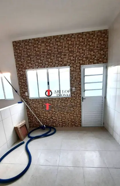 Foto 6 de Casa com 2 quartos à venda, 125m2 em Mongagua - SP