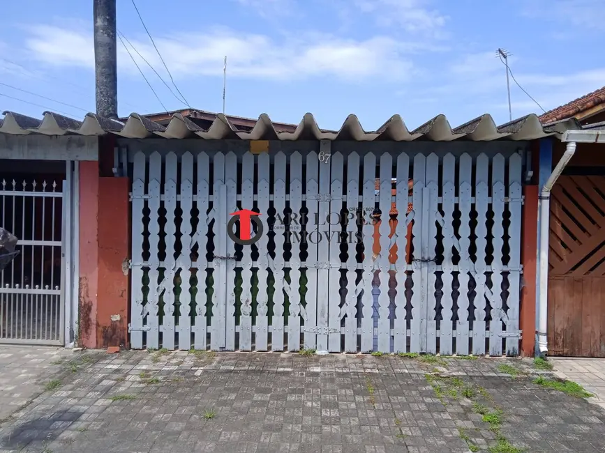 Foto 1 de Casa com 2 quartos à venda, 125m2 em Mongagua - SP