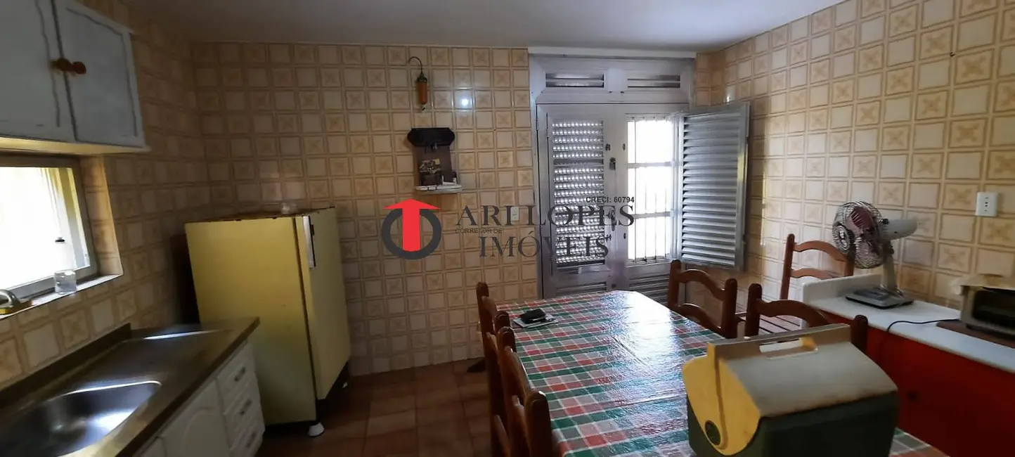 Foto 7 de Casa com 3 quartos à venda, 276m2 em Mongagua - SP