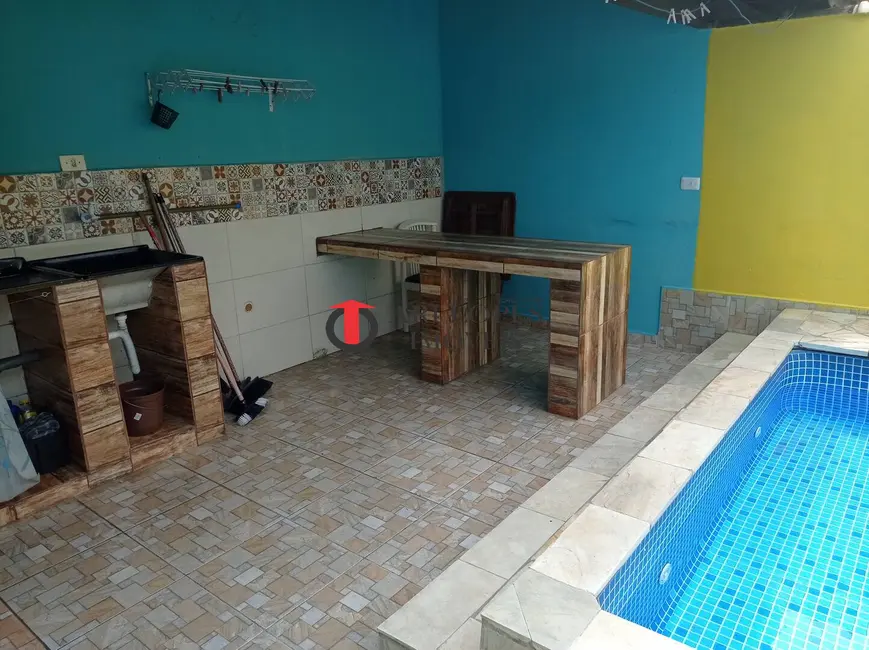 Foto 4 de Casa com 2 quartos à venda em Mongagua - SP