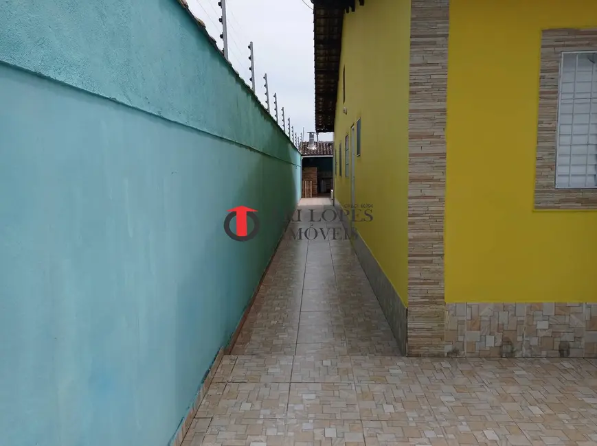 Foto 5 de Casa com 2 quartos à venda em Mongagua - SP