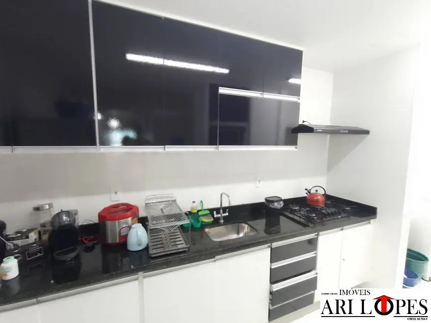 Foto 9 de Apartamento com 3 quartos à venda, 102m2 em Mongagua - SP