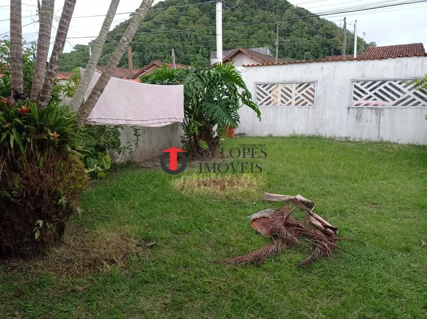 Foto 4 de Casa com 2 quartos à venda, 1025m2 em Mongagua - SP