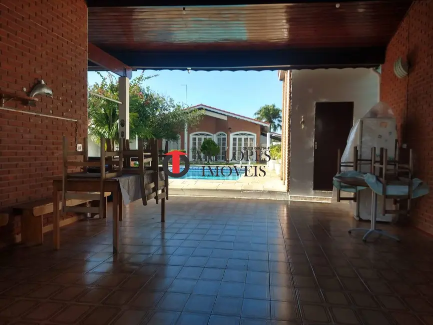 Casa com 4 quartos à venda em Peruibe - SP - imagem 5 Foto 5 de Casa com 4 quartos à venda em Peruibe - SP