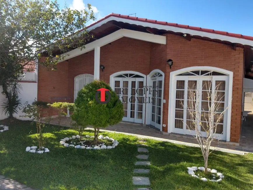 Casa com 4 quartos à venda em Peruibe - SP - imagem 4 Foto 4 de Casa com 4 quartos à venda em Peruibe - SP