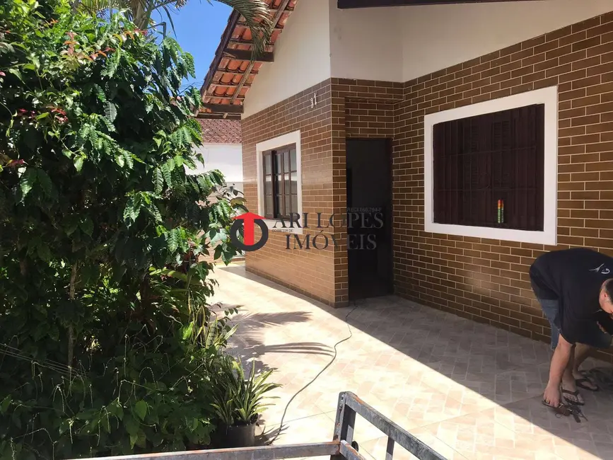 Foto 5 de Casa com 3 quartos à venda, 255m2 em Itanhaem - SP