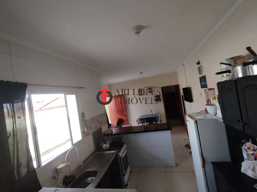 Foto 9 de Casa com 2 quartos à venda em Mongagua - SP