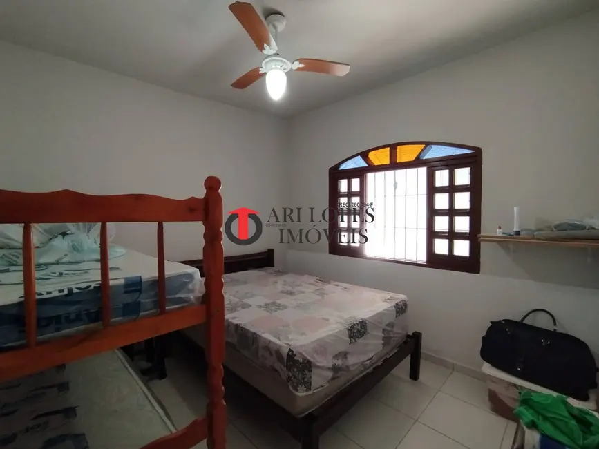 Foto 8 de Casa com 2 quartos à venda, 125m2 em Mongagua - SP