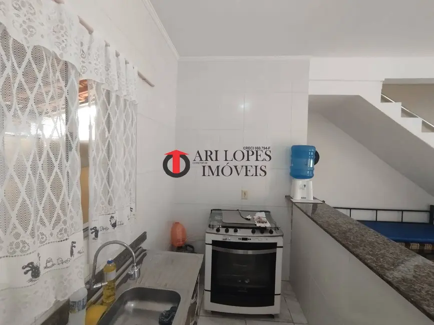 Foto 9 de Casa com 2 quartos à venda em Mongagua - SP