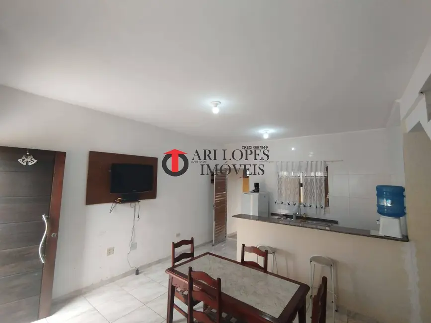 Foto 8 de Casa com 2 quartos à venda em Mongagua - SP