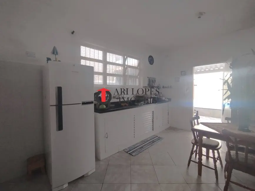 Foto 7 de Casa com 2 quartos à venda em Mongagua - SP