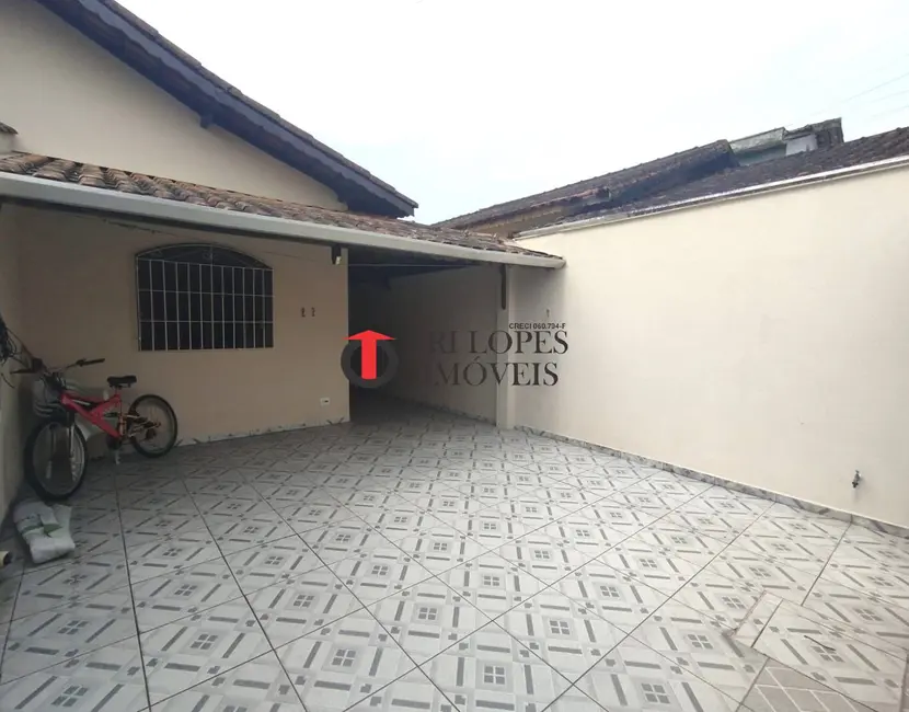 Foto 2 de Casa com 2 quartos à venda, 140m2 em Mongagua - SP