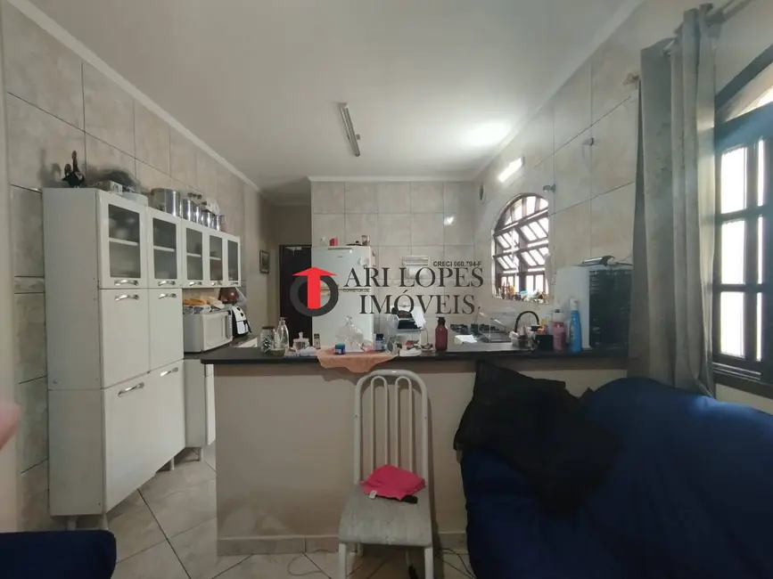 Foto 5 de Casa com 2 quartos à venda, 140m2 em Mongagua - SP