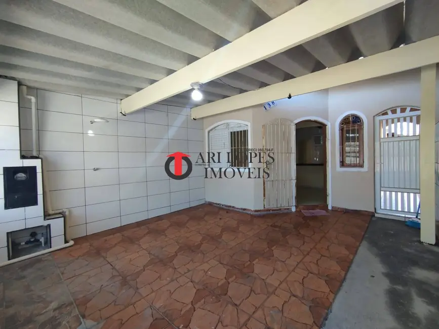 Foto 3 de Casa com 2 quartos à venda, 125m2 em Mongagua - SP