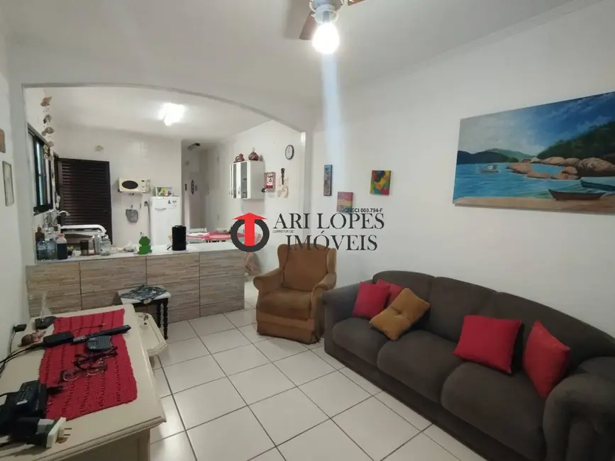 Foto 6 de Casa com 2 quartos à venda, 125m2 em Mongagua - SP