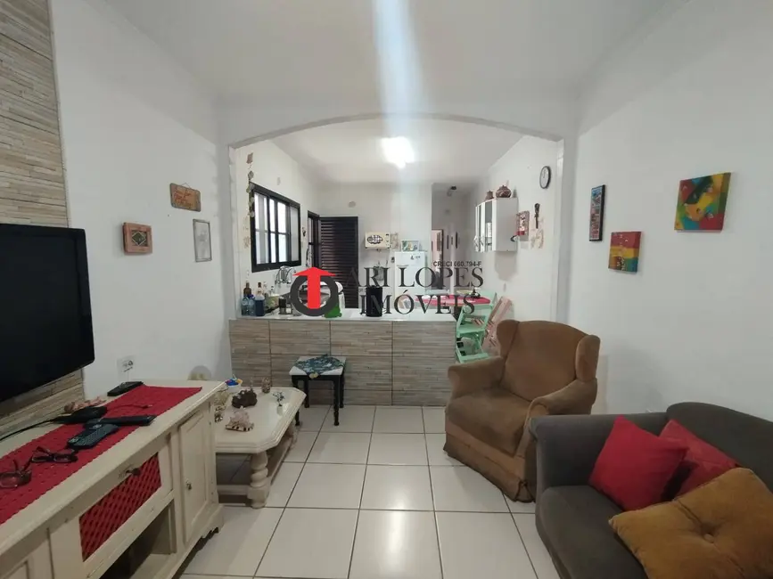 Foto 7 de Casa com 2 quartos à venda, 125m2 em Mongagua - SP