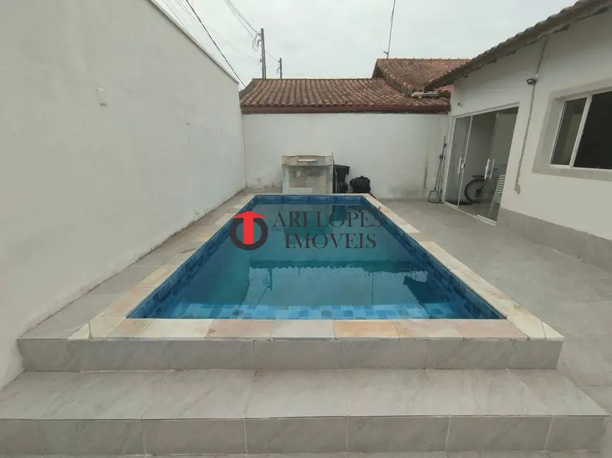 Foto 4 de Casa com 3 quartos à venda, 172m2 em Mongagua - SP