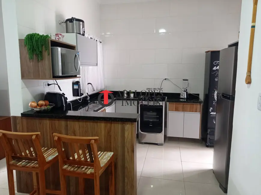 Foto 5 de Casa com 2 quartos à venda em Mongagua - SP