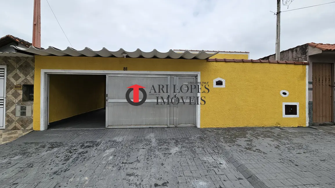 Foto 1 de Casa com 2 quartos à venda, 250m2 em Mongagua - SP