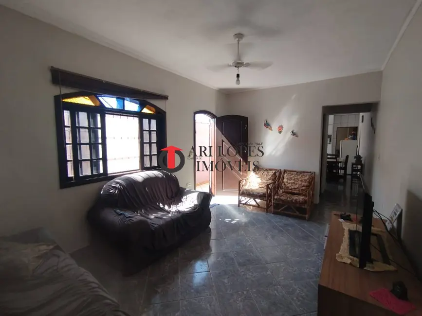 Foto 3 de Casa com 2 quartos à venda, 195m2 em Mongagua - SP