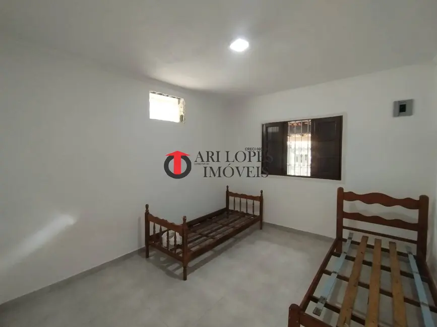 Foto 7 de Casa com 1 quarto à venda, 143m2 em Mongagua - SP