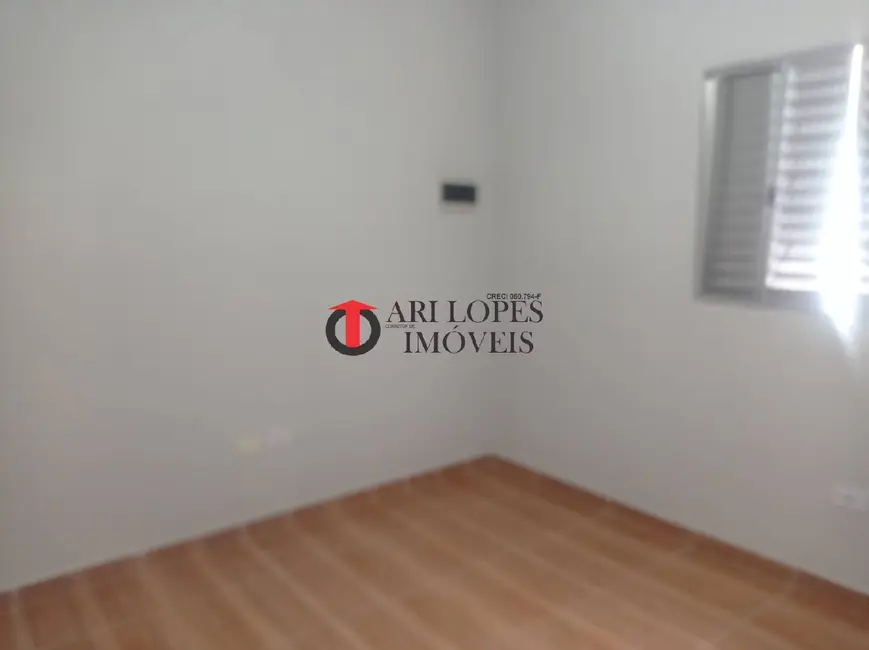 Casa com 2 quartos à venda e para alugar, 67m2 em Mongagua - SP - imagem 9 Foto 9 de Casa com 2 quartos à venda e para alugar, 67m2 em Mongagua - SP