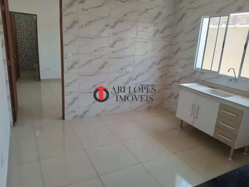 Foto 6 de Casa com 2 quartos à venda, 135m2 em Mongagua - SP